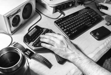 3匹黑马杀疯了！曼联力压四大冠军，阿森纳露出冠军獠牙